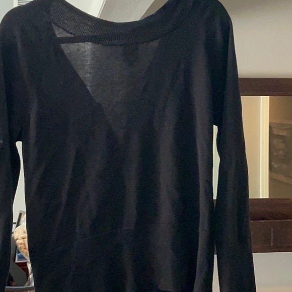 Lightweight Cabi cardigan/sweater - Picture 2 of 2